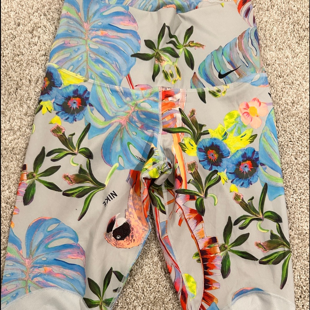 Nike Tropical Power Dri Fit Leggings size S